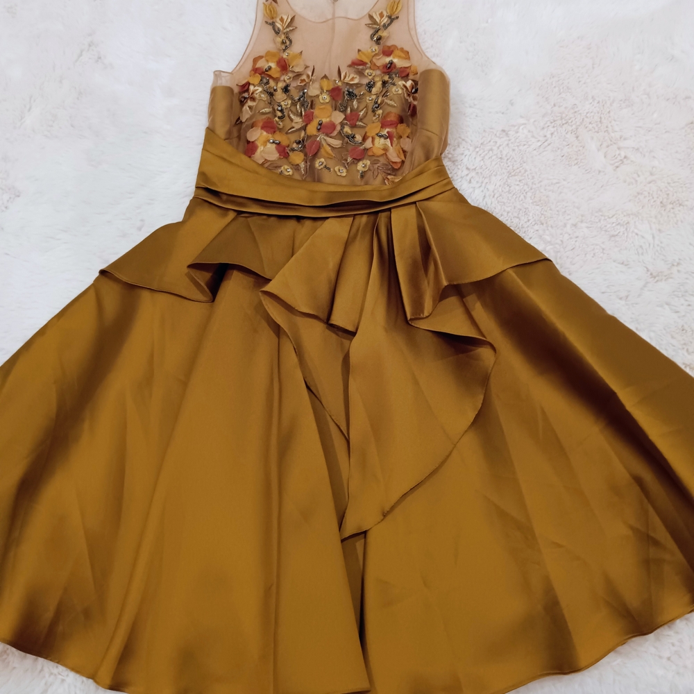 A Marchesa Notte Jewel gem Dress